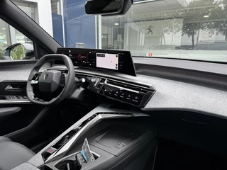 Peugeot 5008 GT Hybrid 145pk e-DCS6 | Adaptieve Cruise Control |Apple Carplay/Android Auto | Stoelverwarming | Lichtmetalen Velgen 19 Inch | Rondom zichtcamera | Dodehoek bewaking / 14