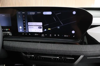 Audi Q6 306pk S edition performance 100 kWh Trekhaak Panoramadak B&O 360Camera Matrix HUD Keyless S-Line / 22