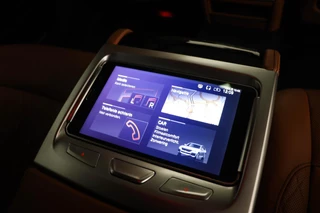 BMW 7-serie 730Ld xDrive High Executive | LUCHTVERING | COPILOT PACK | MASSAGE | SOFTCLOSE | 360 CAMERA / 17