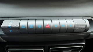 BYD DOLPHIN SURF Active 30 kWh Private Lease 399,- p.m. | incl. € 2.700 ACTIE / 39