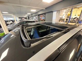 Lynk & Co 01 1.5 / pano / navi / camera / Infinity / memory / elec klep / Apple Android carplay / 52