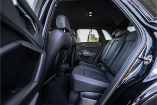 Audi Q3 35 TFSI S Line Pro Line S  | E-Trekhaak | LED | Leder / 10