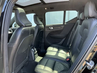 Volvo XC40 1.5 T4 Recharge R-Design Pano Leer H/K Camera Stoel/Stuurverw Led Carplay Plug-in PHEV / 19