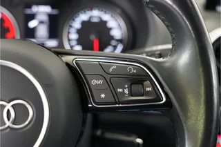 Audi A3 Sportback 35 TFSI CoD Design Pro Line Plus  | Trekhaak | Navi | Stl. verw. | Climate | PDC | LED | / 18