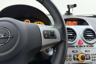 Opel Corsa 1.2-16V Berlin | Airco| Cruise Control | Trekhaak | Lichtmetalen velgen | / 19