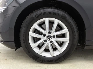 Volkswagen Passat Variant 1.5 TSI Business Automaat | Adaptive Cruise | Stoelverwarming | CarPlay | Trekhaak / 11