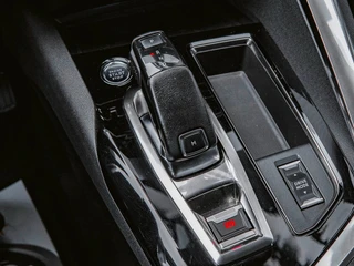 Peugeot 5008 1.2 PureTech Allure | TREKHAAK | CAMERA | NAP / 26
