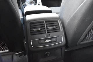 Audi A4 Limousine 35 TFSI Advanced Edition / 33