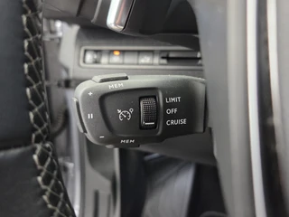 Peugeot 5008 1.2 PureTech Blue Lease Allure  7-Persoons Navigatie Full-led / 11