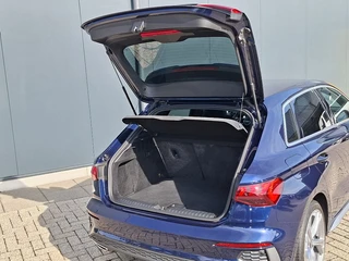 Audi A3 Sportback 30 TFSI S-line edition AUTOMAAT * Navigatie * Parkeersensoren * Audi Sound * / 14