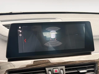 BMW X1 sDrive18i Business Edition Plus | Trekhaak | Leder | Navi | Stoelverwarming | Head-Up Display | Ambient Lighting | NL AUTO | Cruise Control | Climate Control | 12 maanden Bovag garantie | / 22