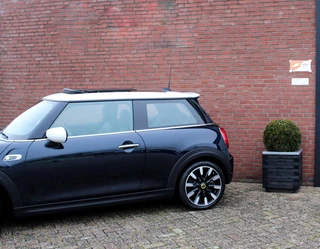 MINI Electric SE Electric Charged 33 kWh / 5