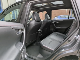 Toyota RAV4 2.5 Plug-in Hybrid AWD Bi-Tone Plus|Panodak|Stoelkoeling/Verwarming|JBL|Memory|Leder|360-Camera|Head-Up / 43