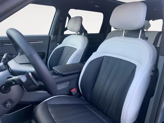 Kia EV9 GT-Line AWD 99.8 kWh | Demo | Stoelverwarming + ventilatie v + a| Navigatie | Schuifdak | Head up display / 10