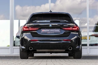 BMW 1 Serie 120i M-Pakket  | NL Auto | LED / 5