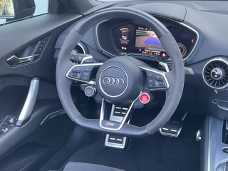 Audi TT RS Roadster TT 2.5 400pk 5-Cil Quattro B&O Camera Stoelverw. 20 Inch / 60
