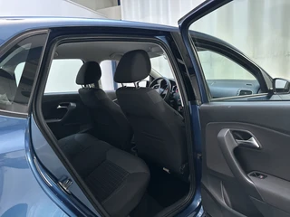 Volkswagen Polo 1.2 TSI 90pk DSG Comfortline Airco Cruise Control Bluetooth / 8