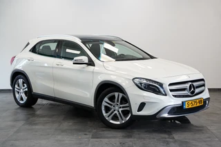 Mercedes-Benz GLA 200 Ambition  Panoramadak Navigatie Bi-Xenon