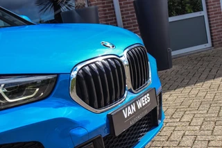 BMW X1 xDrive25e High Executive M sport | 1e eigenaar | Dealer onderhouden | Panoramadak | Apple Carplay | Camera | LED adaptief | Head-up | Stoelverwarming | Cruise control / 49