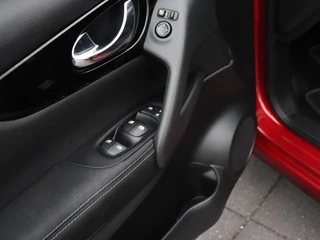 Nissan Qashqai 1.2 Acenta | AUT. | PANO | TREKHAAK | CAMERA | STOELVERW. | CRUISE | NAVI | / 18