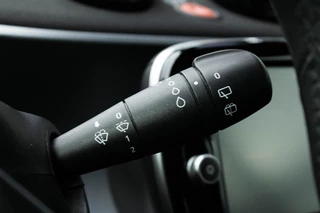 Smart fortwo EQ Comfort 18 kWh|Cruise Control|Automatische verlichting| / 18