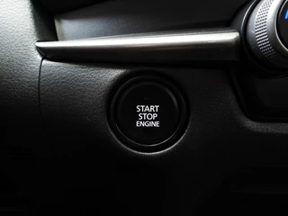 Mazda CX-30 2.0 e-SkyActiv-X M Hybrid NAVI/TREKH./ADAPT.CRUISE/LED/16"LMV! / 22
