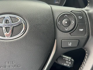 Toyota Auris 1.8 Hybrid Dynamic CLIMA PARK. CAMERA CRUISE LM-VELG / 19