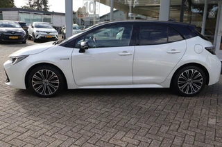 Toyota Corolla 2.0 Hybrid BI-TONE STOEL/WISSER&STUURVERW HEAD UP DISPLAY KEYLESS DAB+ CAMERA LM-VELGEN APPLE/ANDROID / 6