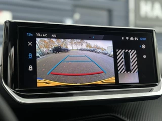 Peugeot 208 Hybrid 110pk e-DCS6 Allure | Adaptieve Cruise Control | Parkeercamera/-sensoren | Apple Carplay/Android Auto | Full LED | Navigatie | DAB | Climate Control | / 19