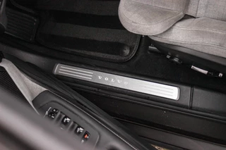 Volvo V90 2.0 B4 Business Pro Inscription| BTW auto | 1e eigenaar | NL auto | 20 inch | Panoramadak | Harman Kardon | BLIS | Stuurverwarming | Stoelverwarming | Head-up | Trekhaak | Cruise control / 34