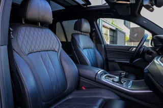 BMW X5 xDrive45e High Executive  | BTW | M-SPORT | PANO | LASER | HUD | H/K | COMFORTZETELS | / 21