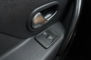 Dacia Sandero 1.0 SCe Laureate / 16