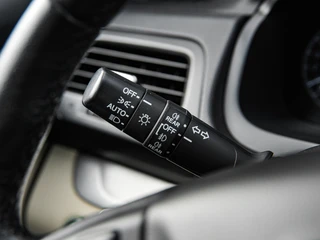 Honda CR-V 2.0 AWD Executive Leder | Panoramadak | Camera | Xenon | Keyless | Stoelverwarming | Trekhaak / 36