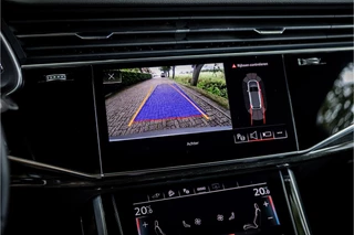 Audi Q7 55 TFSI e Quattro S-Line  S Sportstoel Matrix LED Air Suspension Luchtvering / 23