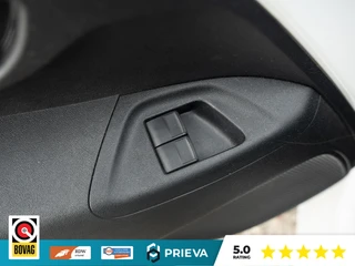 Toyota Aygo 1.0 VVT-i x-nav | Camera | Navigatie | Cruise Control | Airco | NAP / 39