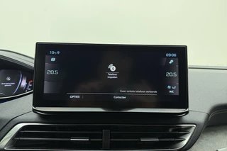 Peugeot 3008 1.2T 130pk GT | Achteruitrijcamera | Parkeersensoren V+A | Cruise & Climate control | Navi | Apple Carplay / Android Auto / 26