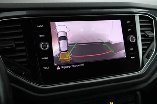 Volkswagen T-Roc 1.5 TSI 150pk R-Line Sport Camera Navigatie / 5
