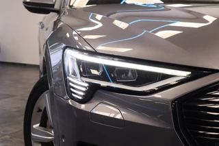 Audi e-tron e-tron 50 quattro Launch edition plus 71 kWh  Memory Keyless Go/Start ACC ECC Carplay / 26