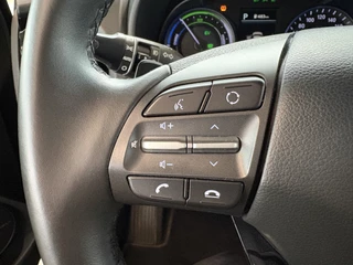 Hyundai Kona 1.6 GDi HEV Fashion Automaat  KRELLAUDIO/CAMERA/DODEHOEK/KEYLESS/NAVI/HUD/ADAPT.CRUISE / 48