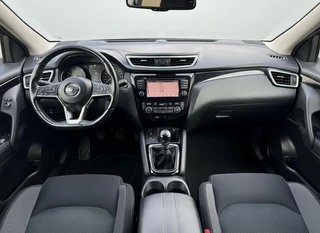 Nissan Qashqai 1.3 DIG-T N-Connecta 360 CAMERA - TREKHAAK - NAVI - STOELVERWARMING / 2
