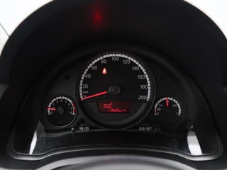 Volkswagen Up! 1.0 take up! BlueMotion | Airco | Radio CD Speler | 113.518 Km !! / 20