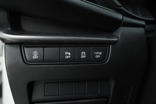 Mazda 3 2.0 e-SkyActiv-G M Hybrid 122  Head Up! Navigatie, Airco / 16