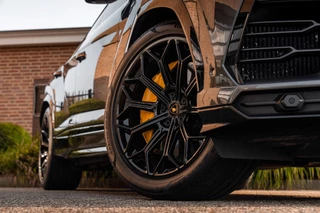 Lamborghini Urus 4.0 V8 650 PK Pano Keramisch B&O Advanced Massage Luchtvering 360 Camera ACC 22'' / 43