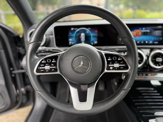 Mercedes-Benz A-Class 200 Business Solution / 9