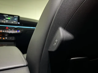 Kia Niro New 1.6 GDi Hybrid 138pk DCT6 DynamicPlusLine / 27