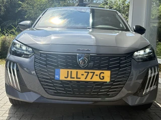 Peugeot 208 1.2T 100pk GT | Full LED | Camera voor + achter | Navi | Keyless Entry | Dodehoek detectie | Draadloos Apple Carplay/Android Auto / 18