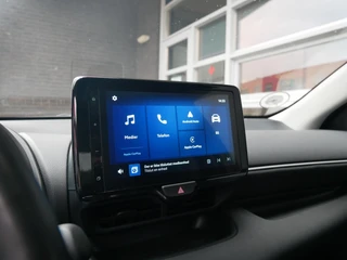 Toyota Yaris 1.5 Hybrid Dynamic Dealer onderhouden| ACC / 10