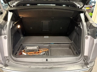 Peugeot 3008 1.6 HYbrid 225 GT / Cruise-control / camera / 1e eigenaar / 13