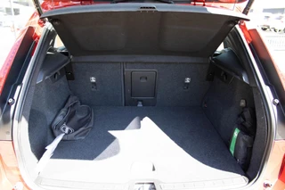 Volvo XC40 1.5 T4 PHEV Plus Dark Camera|Memory|R-Design pack / 42