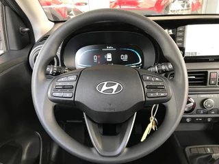 Hyundai i10 1.0 Comfort / 13